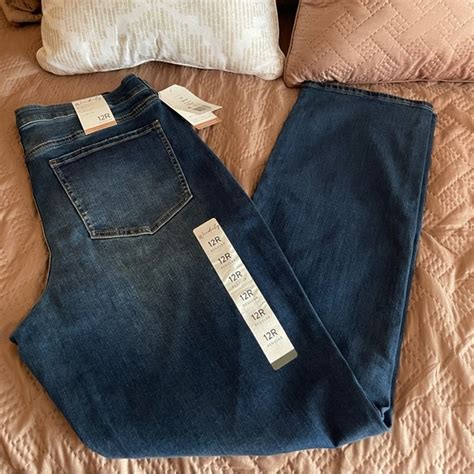 Aptly named, this is the widest wide-leg jean Madewell has made to date. . Wonderly jeans